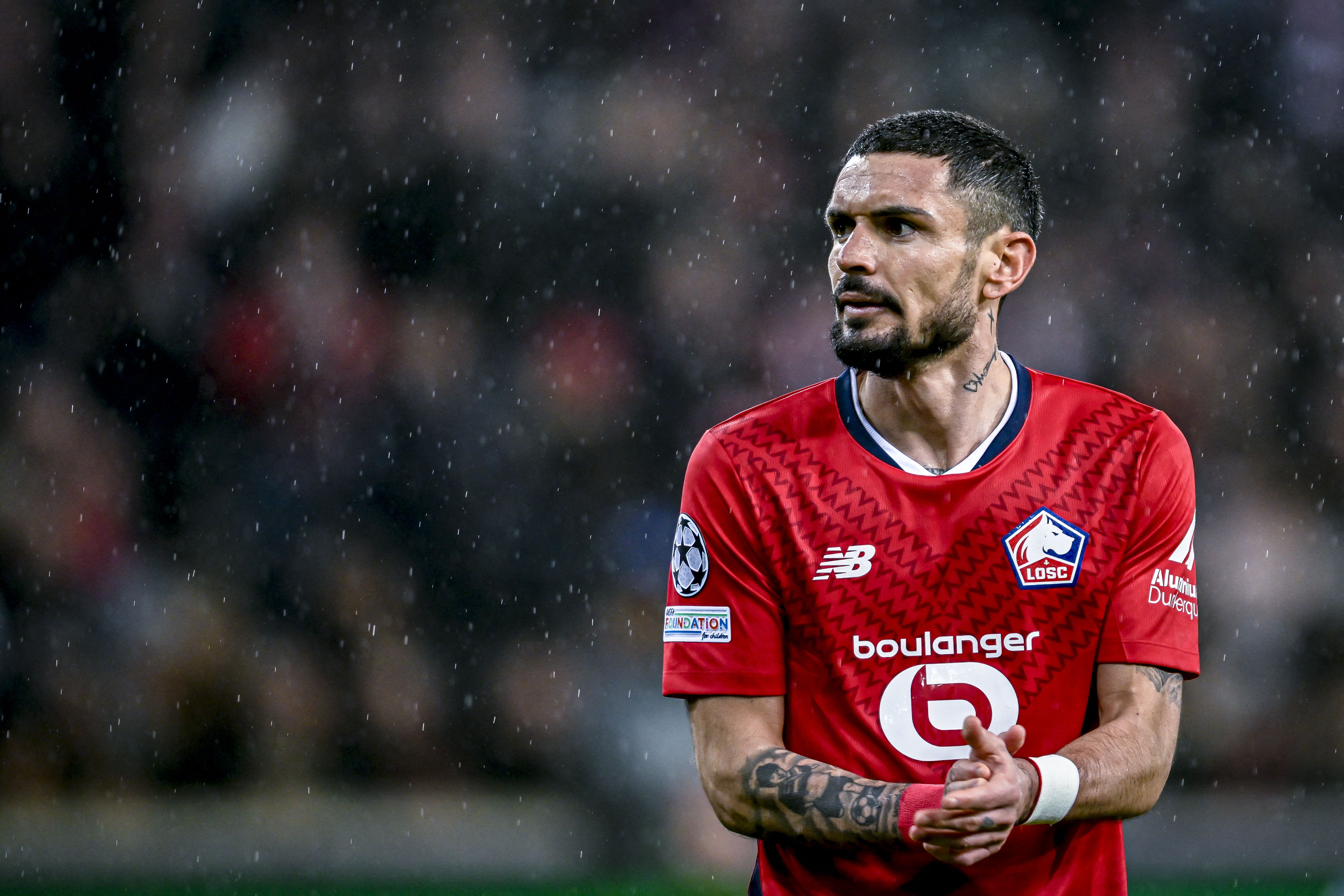 Rémy Cabella sous la pluie avec le LOSC Lille